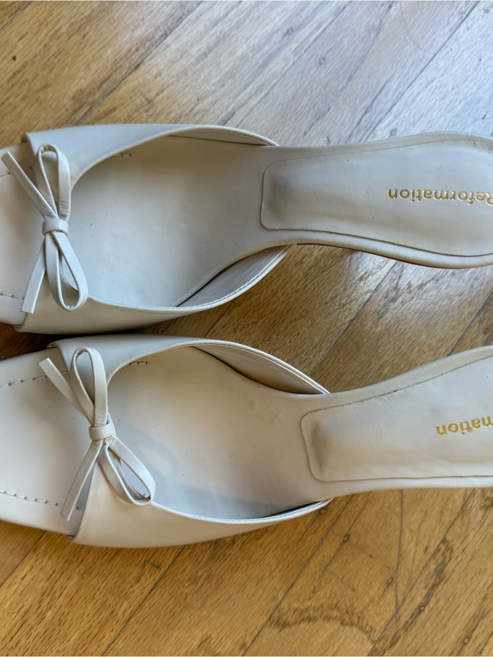 Reformation Cream Slide Mules with Bow Accent 7.5